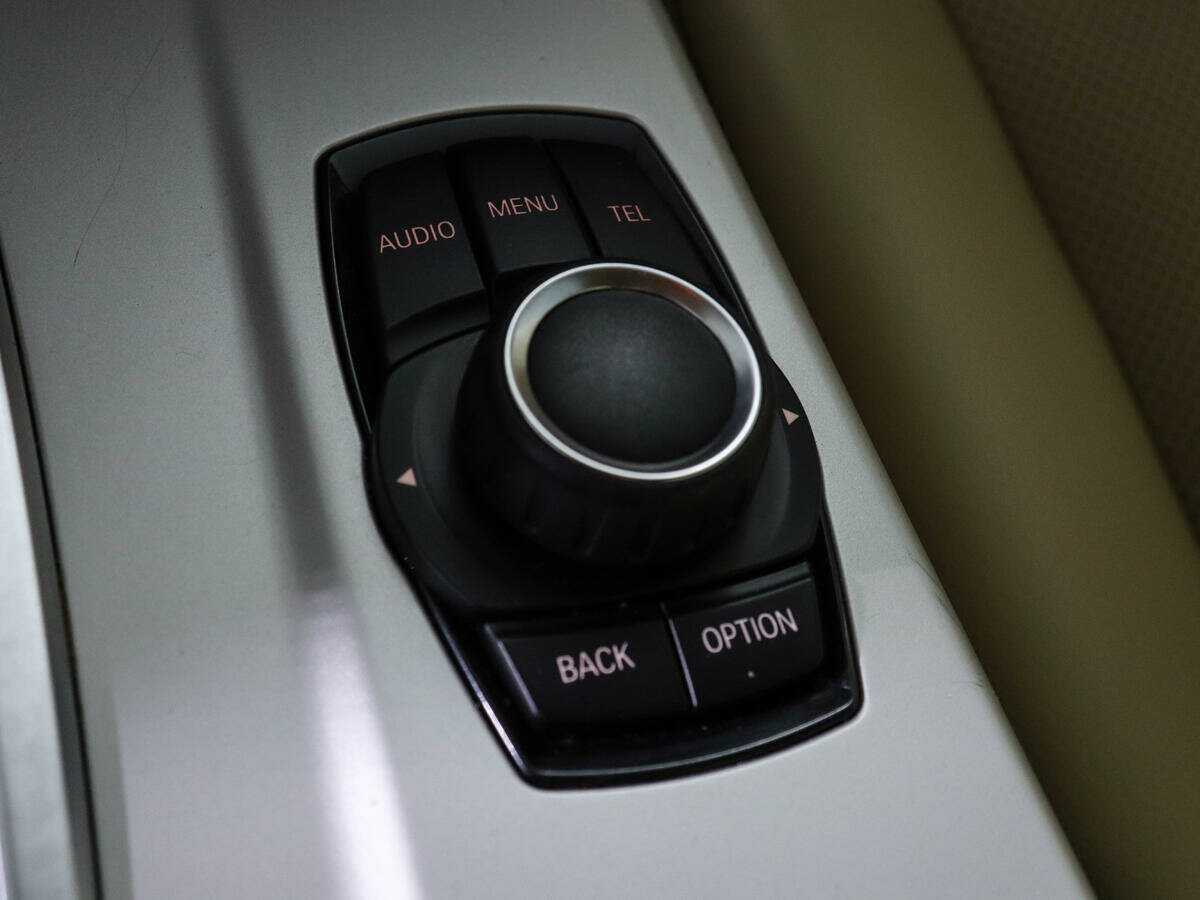 Б/У БМВ Икс3 2013 года. Фото: #12