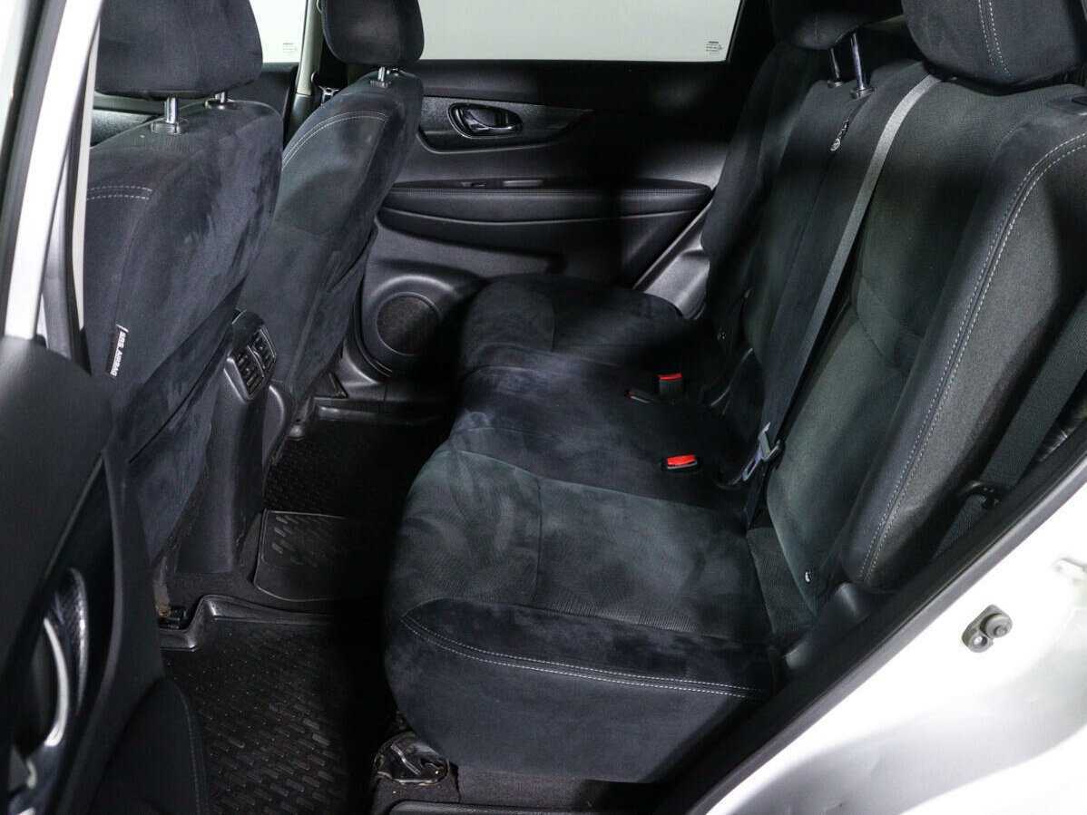 Б/У Ниссан Икс-Трейл 2016 года. Фото: #7