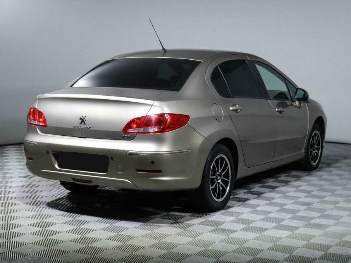Б/У Пежо 408 2012 года. Фото: #3