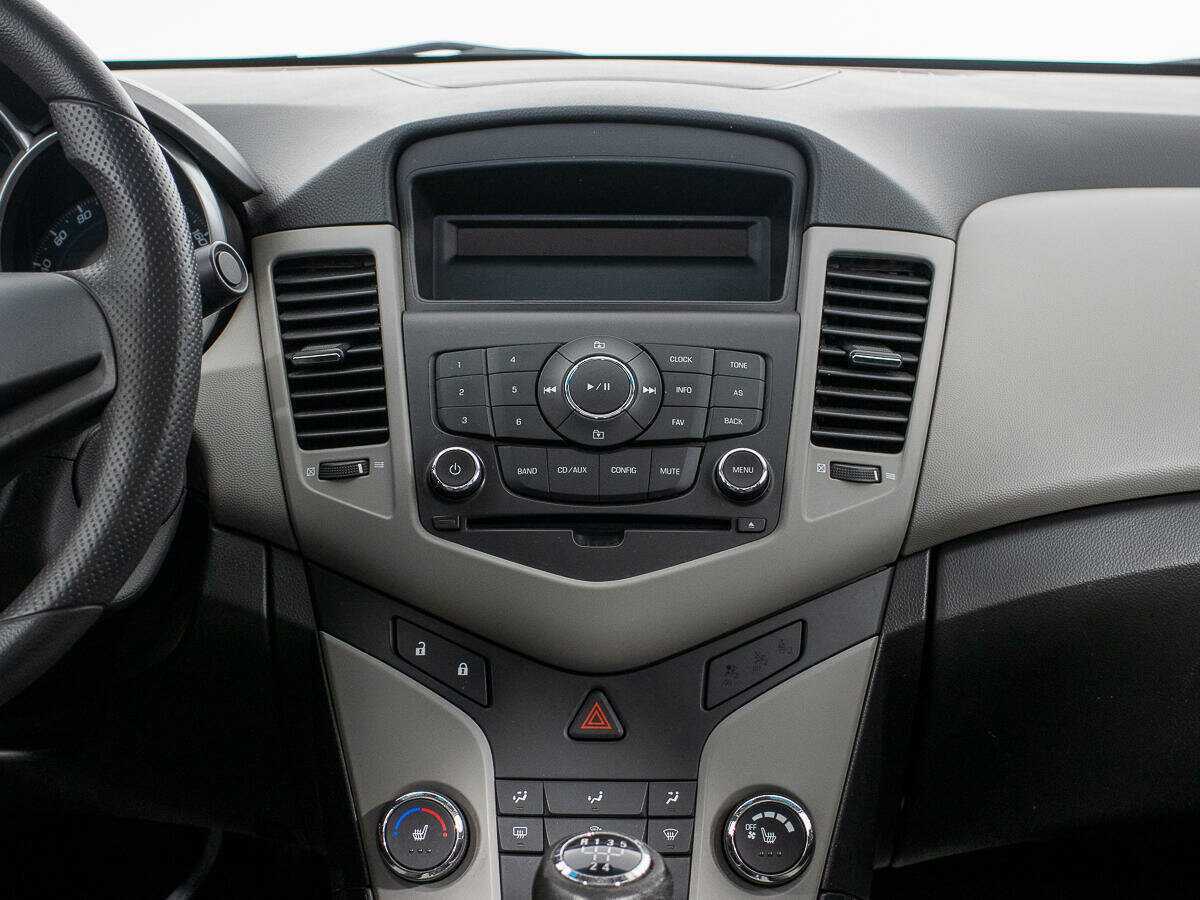 Б/У Шевроле Круз 2012 года. Фото: #11