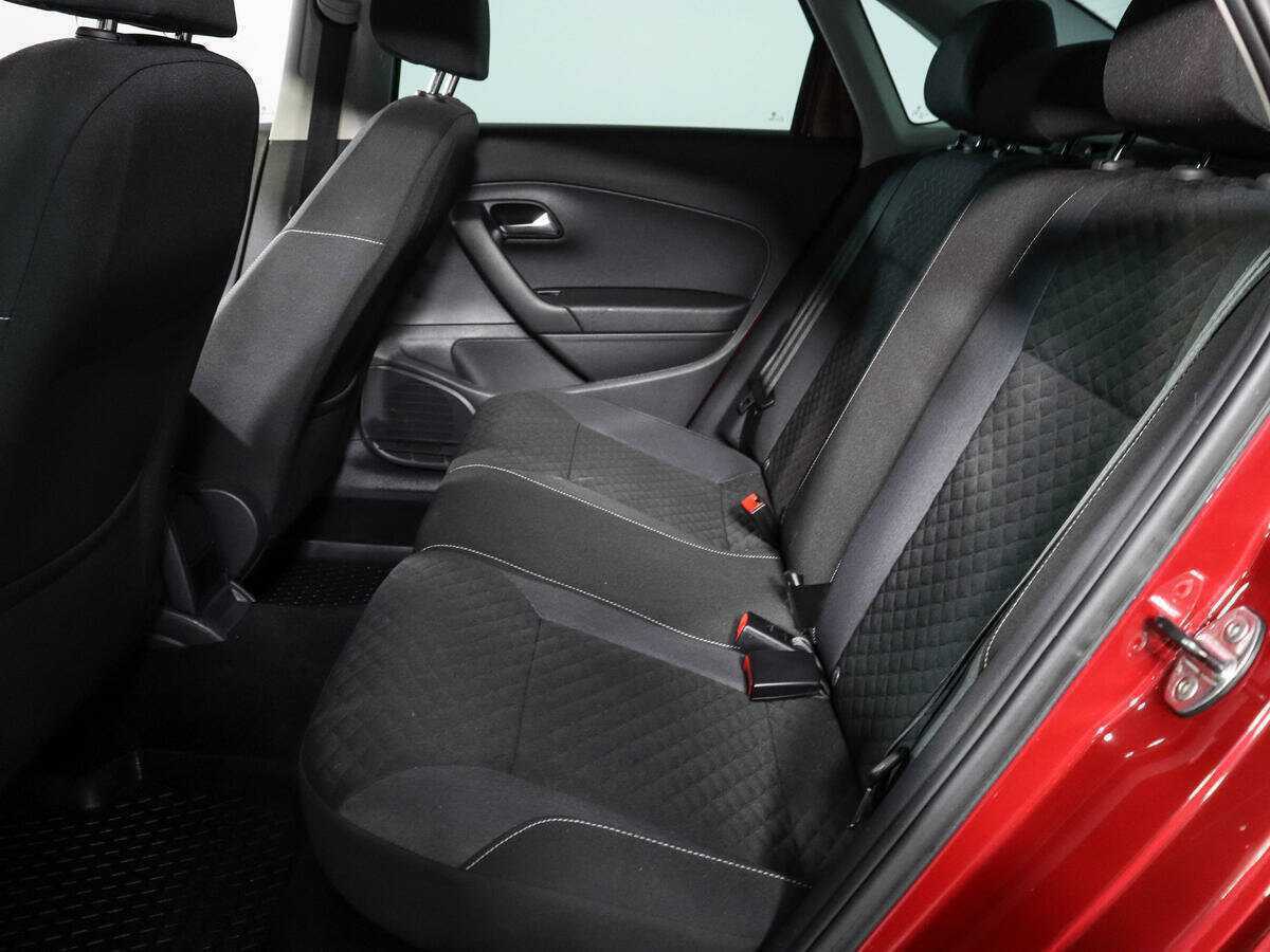 Б/У Фольксваген Поло 2018 года. Фото: #7