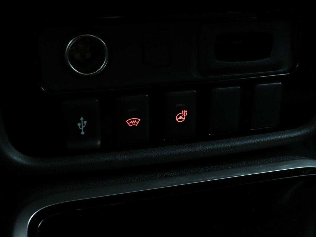 Б/У Митсубиши Оутлэндер 2019 года. Фото: #20