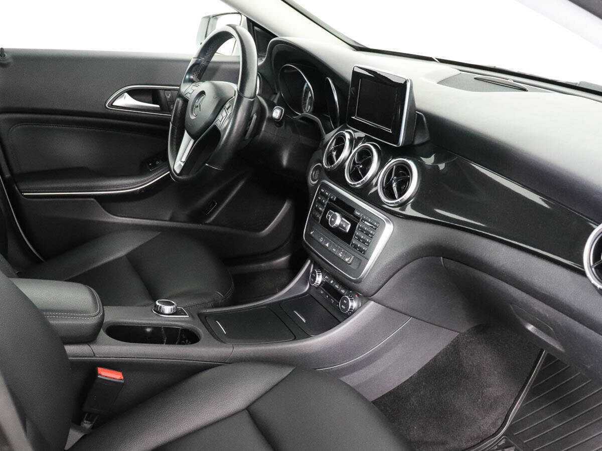 Б/У Мерседес-Бенц КЛА 2014 года. Фото: #6