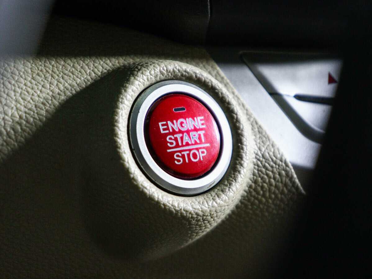 Б/У Хонда Аккорд 2012 года. Фото: #14