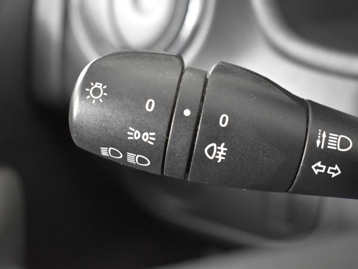 Б/У Рено Логан 2020 года. Фото: #15