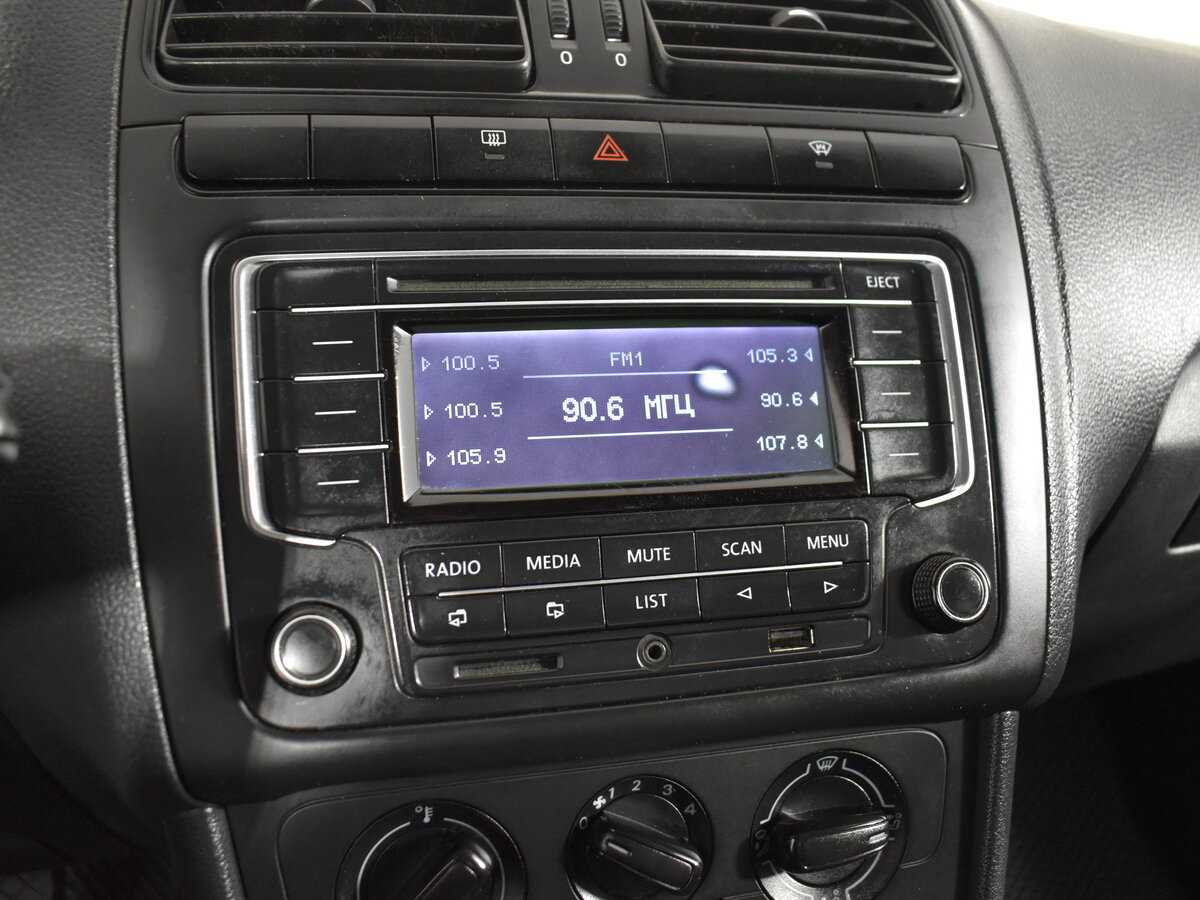 Б/У Фольксваген Поло 2019 года. Фото: #11