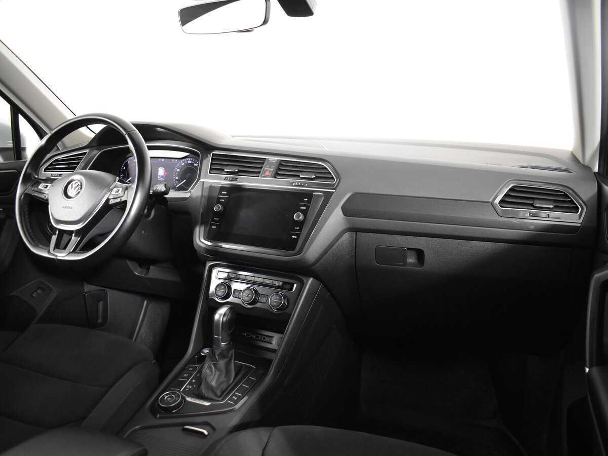 Б/У Фольксваген Тигуан 2017 года. Фото: #10