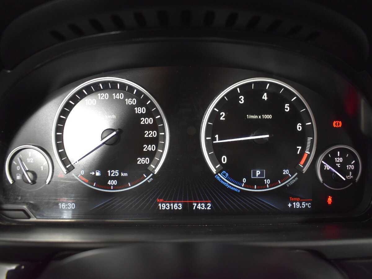 Б/У БМВ 5 серии 2014 года. Фото: #14