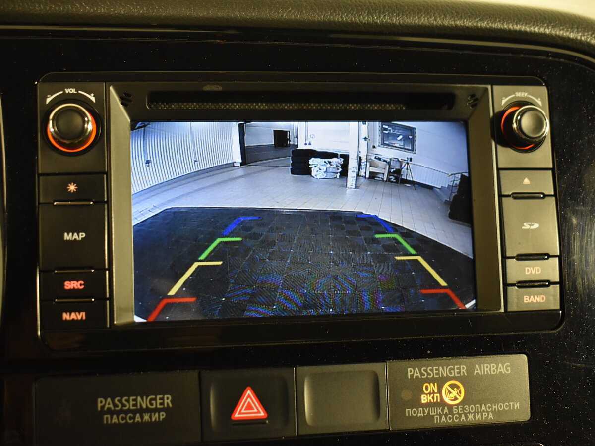 Б/У Митсубиши Оутлэндер 2017 года. Фото: #17