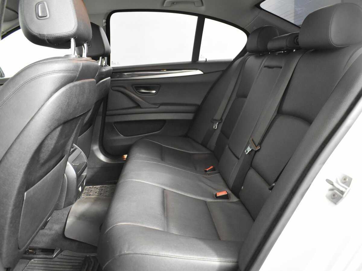 Б/У БМВ 5 серии 2016 года. Фото: #7