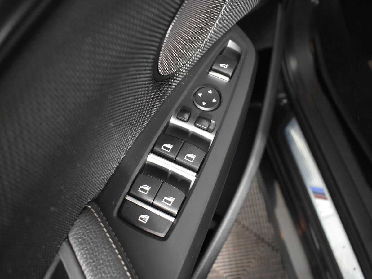 Б/У БМВ Икс4 2015 года. Фото: #7