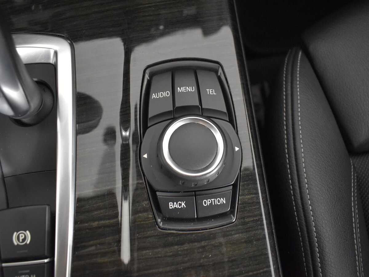 Б/У БМВ Икс4 2015 года. Фото: #16