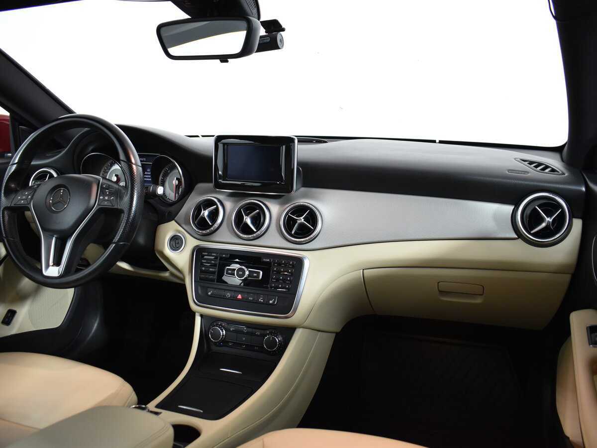 Б/У Мерседес-Бенц КЛА 2013 года. Фото: #9