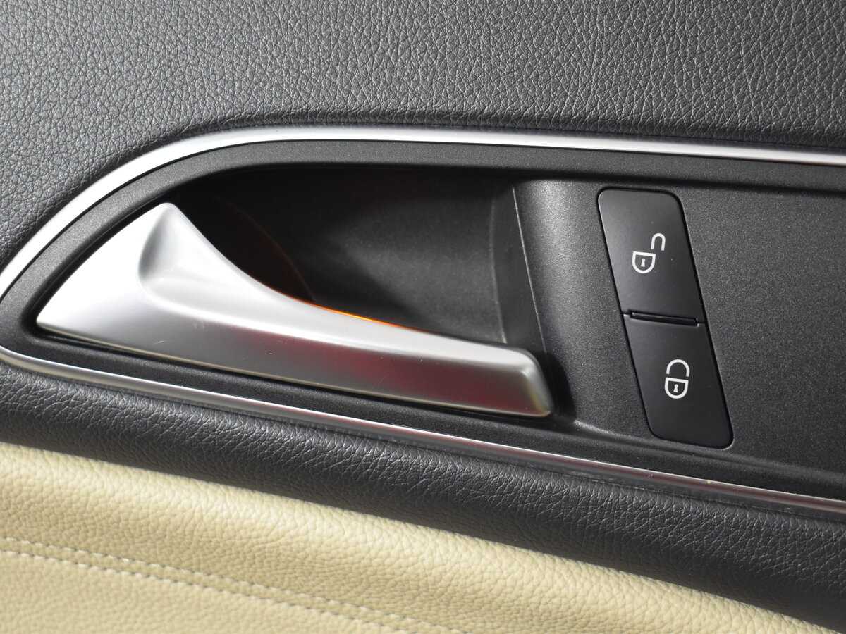 Б/У Мерседес-Бенц КЛА 2013 года. Фото: #20