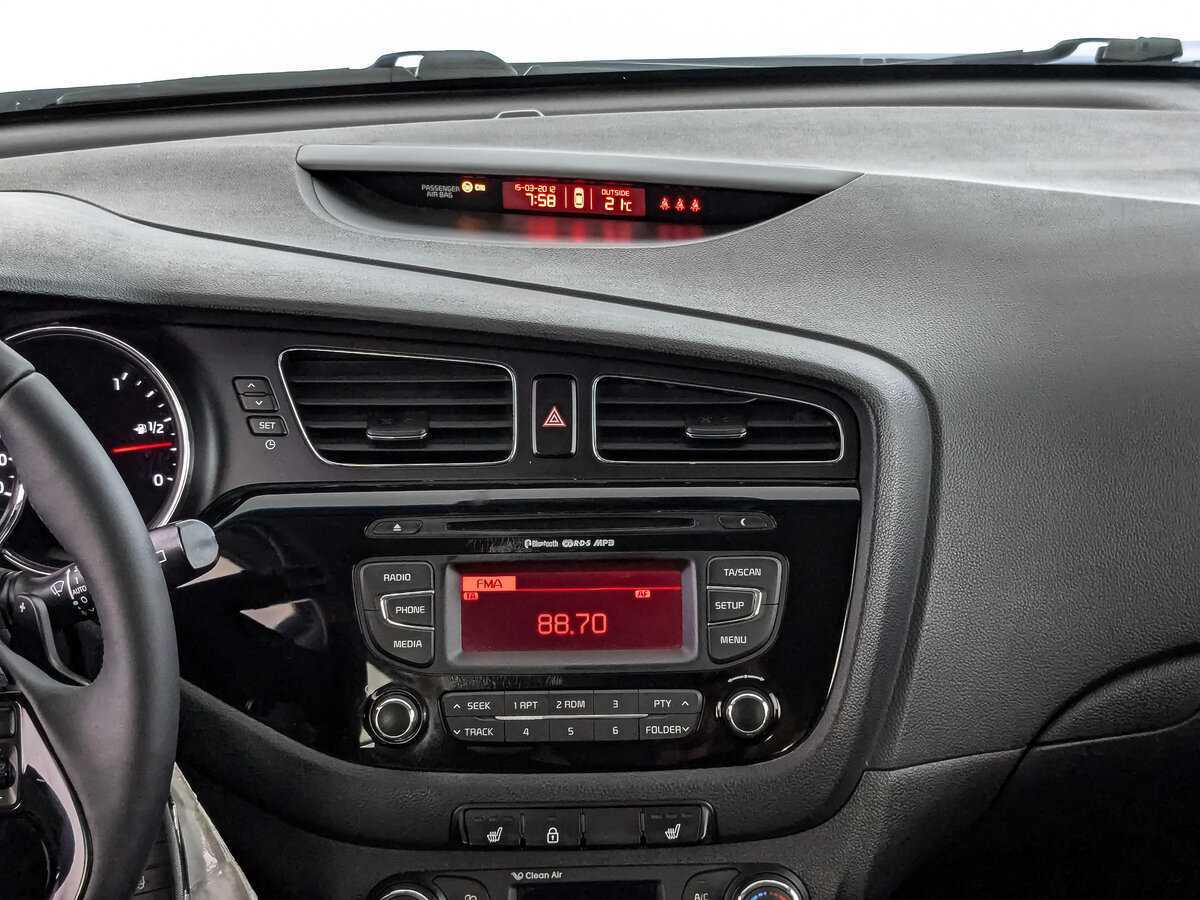 Б/У Киа Сид 2013 года. Фото: #12