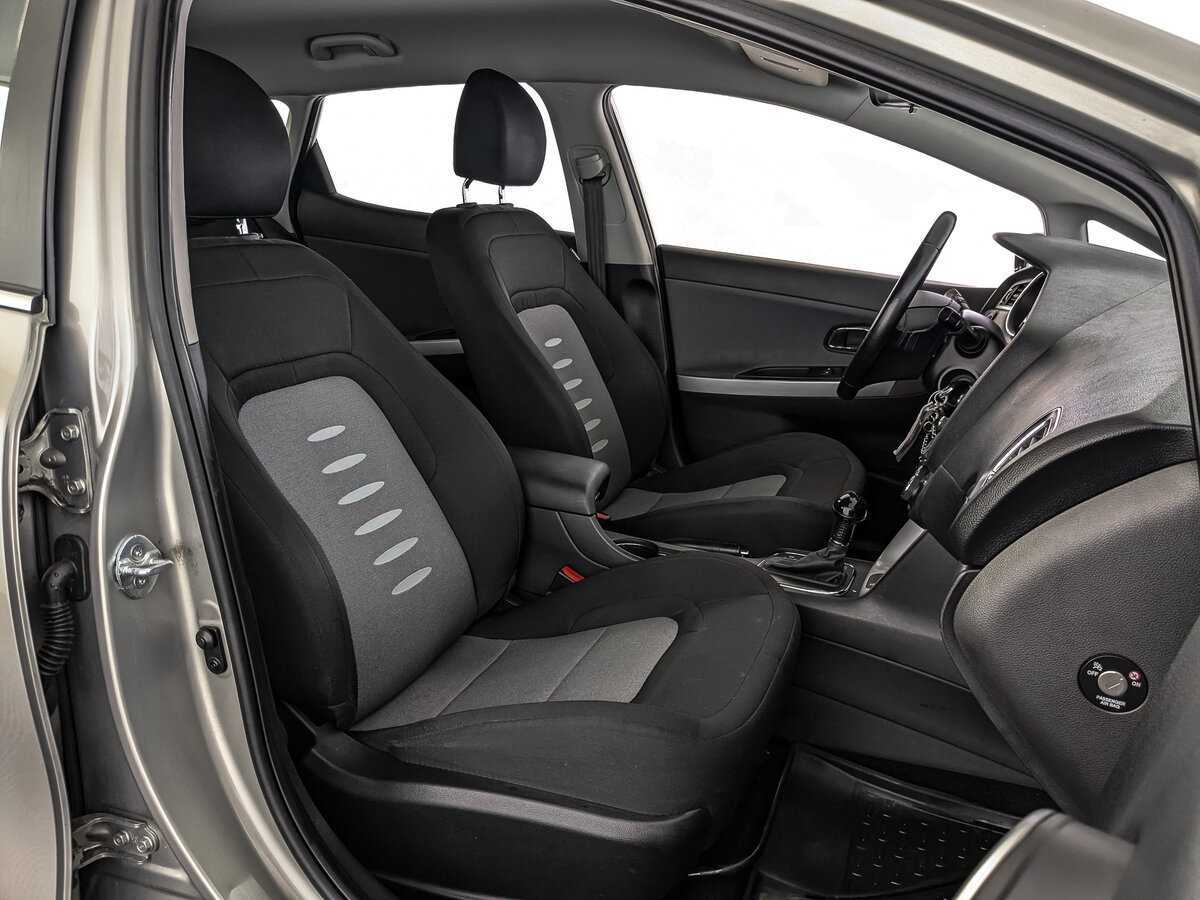 Б/У Киа Сид 2014 года. Фото: #19