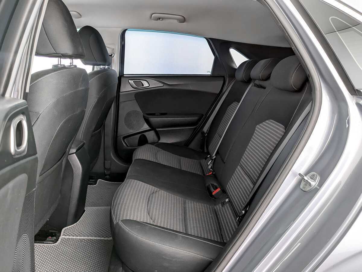 Б/У Киа Сид 2021 года. Фото: #9