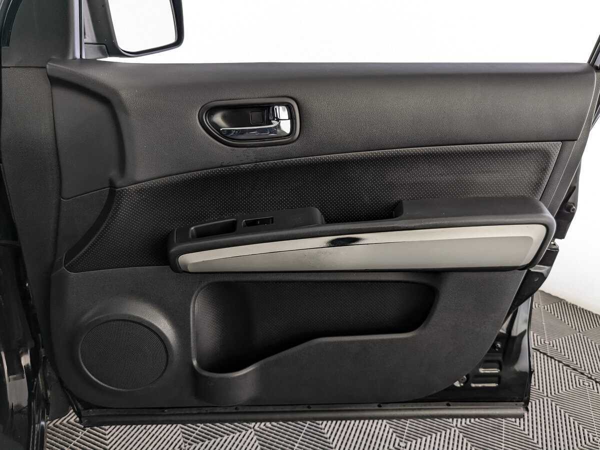 Б/У Ниссан Икс-Трейл 2013 года. Фото: #19