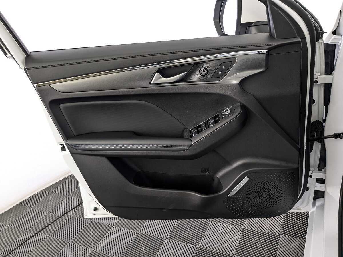 Б/У Хавал Джолион 2023 года. Фото: #14