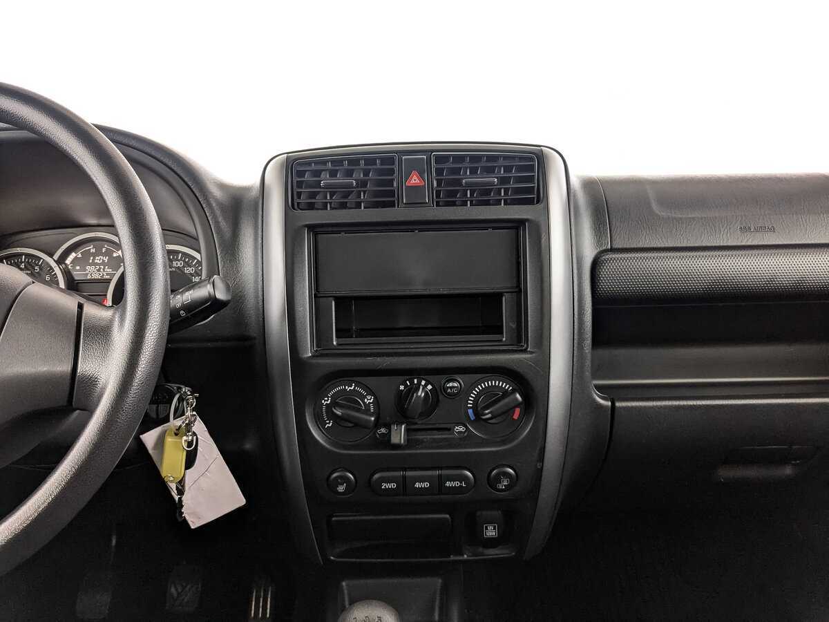 Б/У Сузуки Джимни 2017 года. Фото: #11