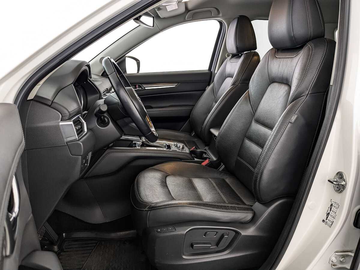 Б/У Мазда Ц-Икс-5 2017 года. Фото: #15