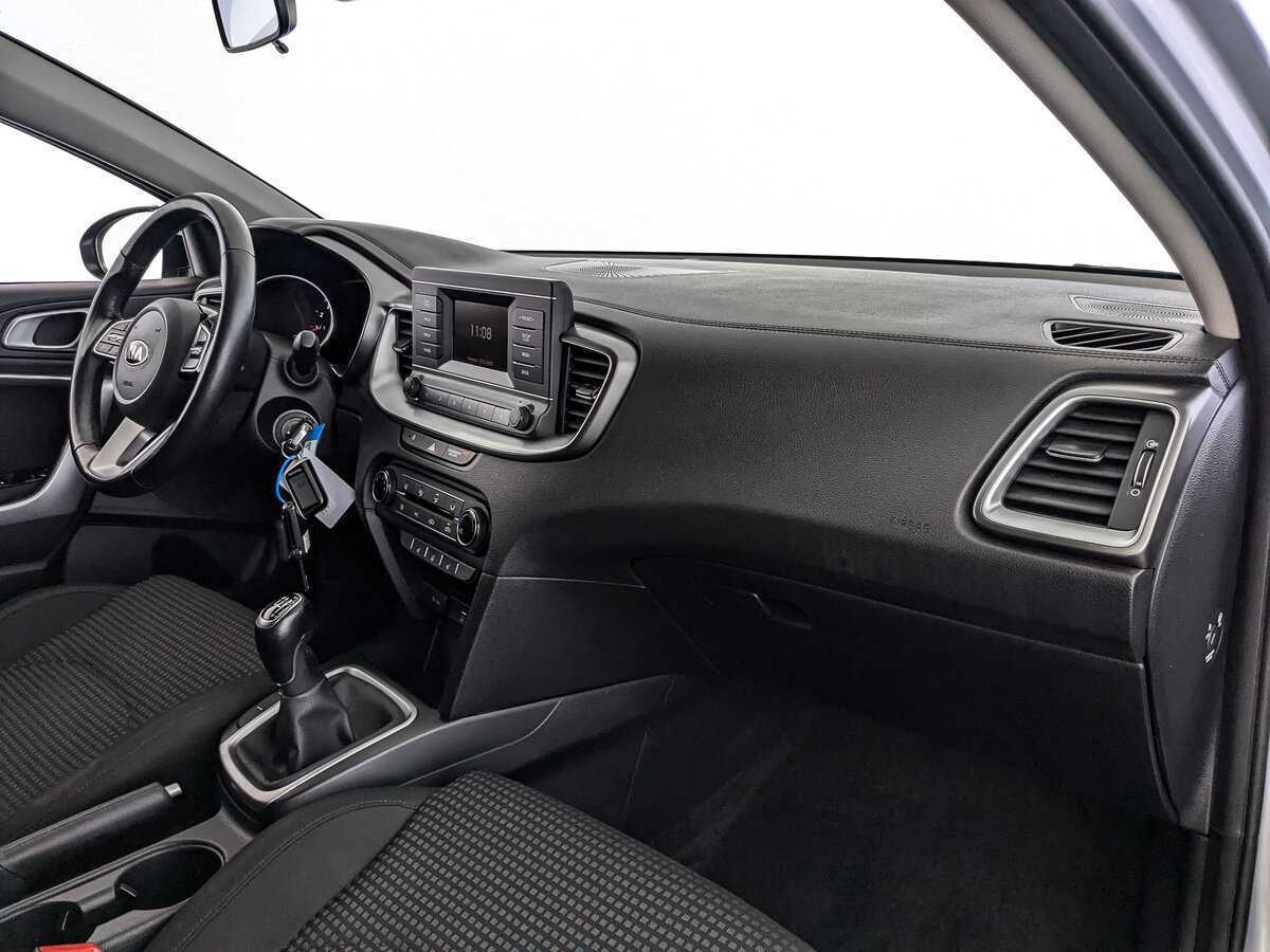 Б/У Киа Сид 2020 года. Фото: #8