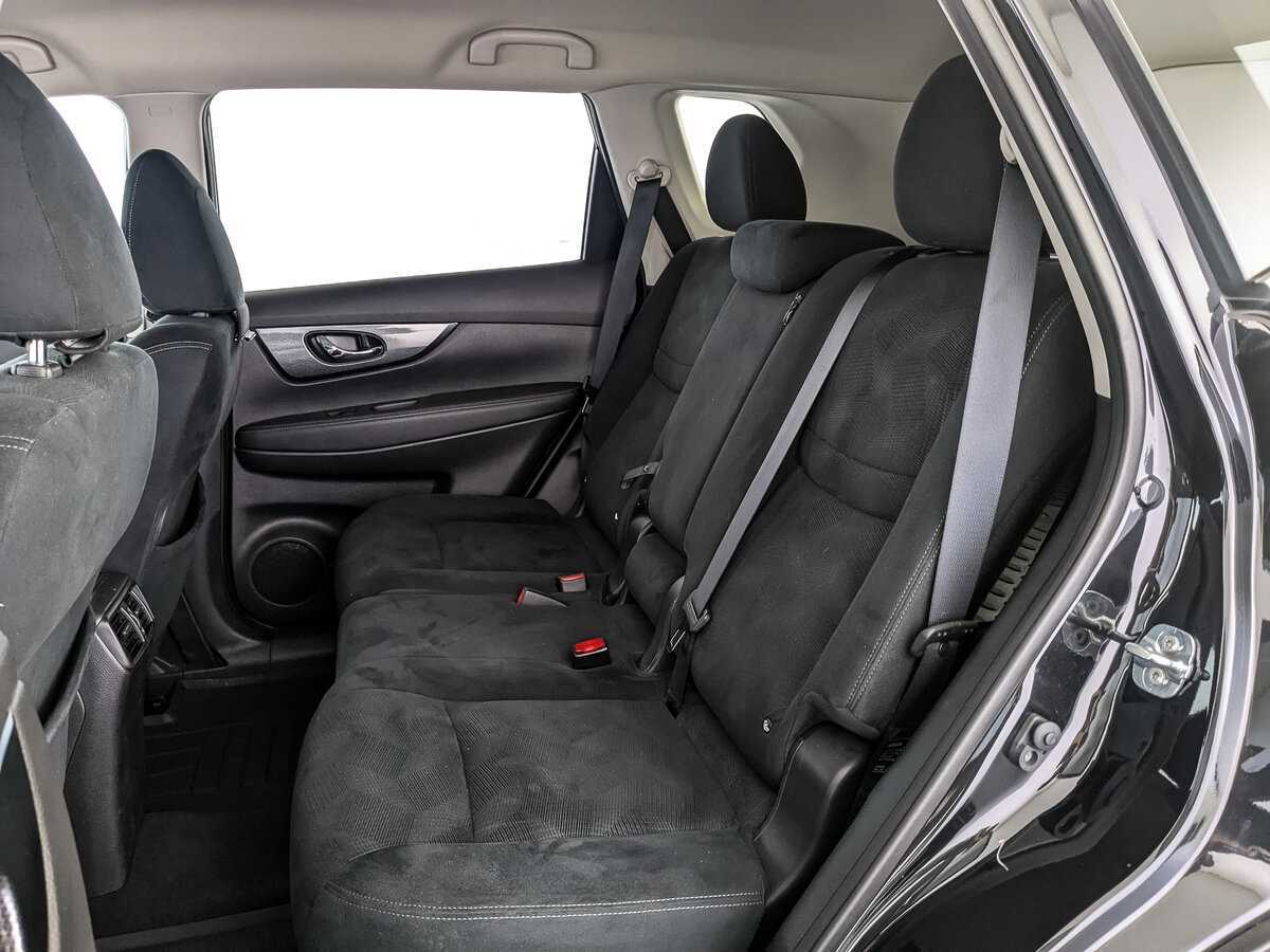 Б/У Ниссан Икс-Трейл 2015 года. Фото: #12