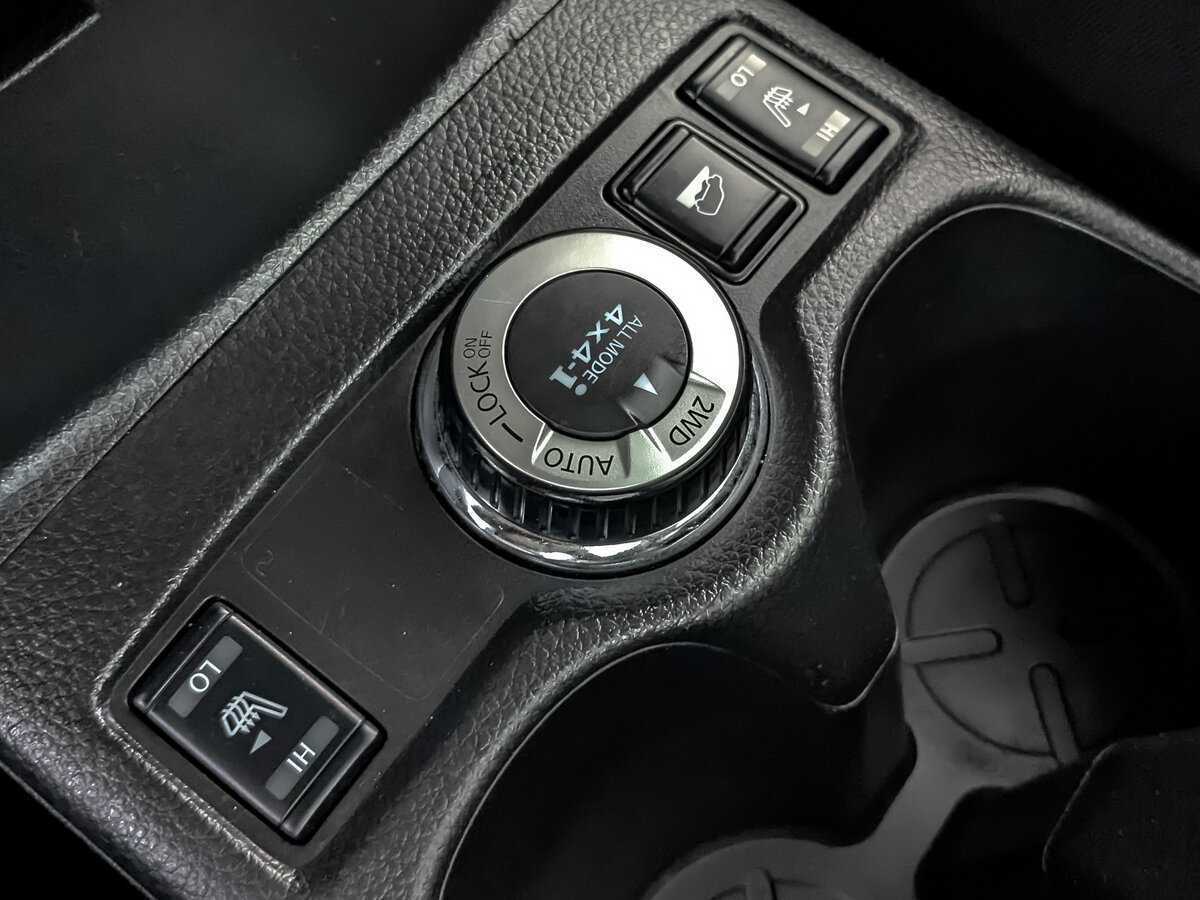 Б/У Ниссан Икс-Трейл 2018 года. Фото: #22