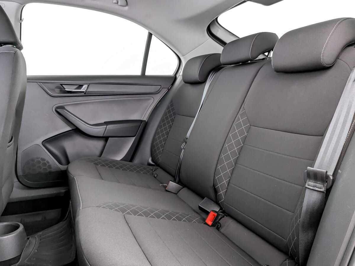 Б/У Шкода Рапид 2020 года. Фото: #9