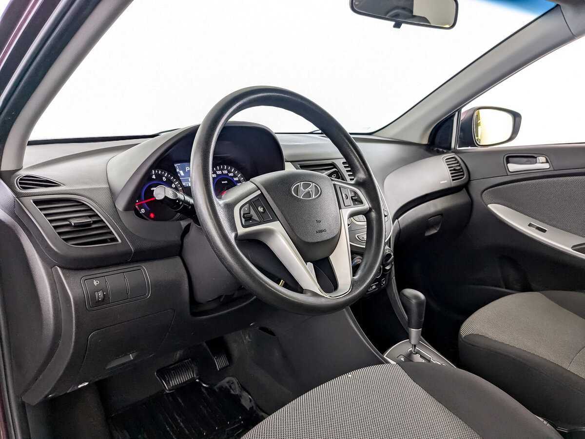 Б/У Хендай Солярис 2012 года. Фото: #13