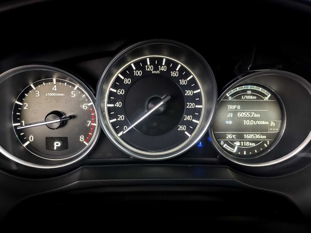 Б/У Мазда 6 2017 года. Фото: #10