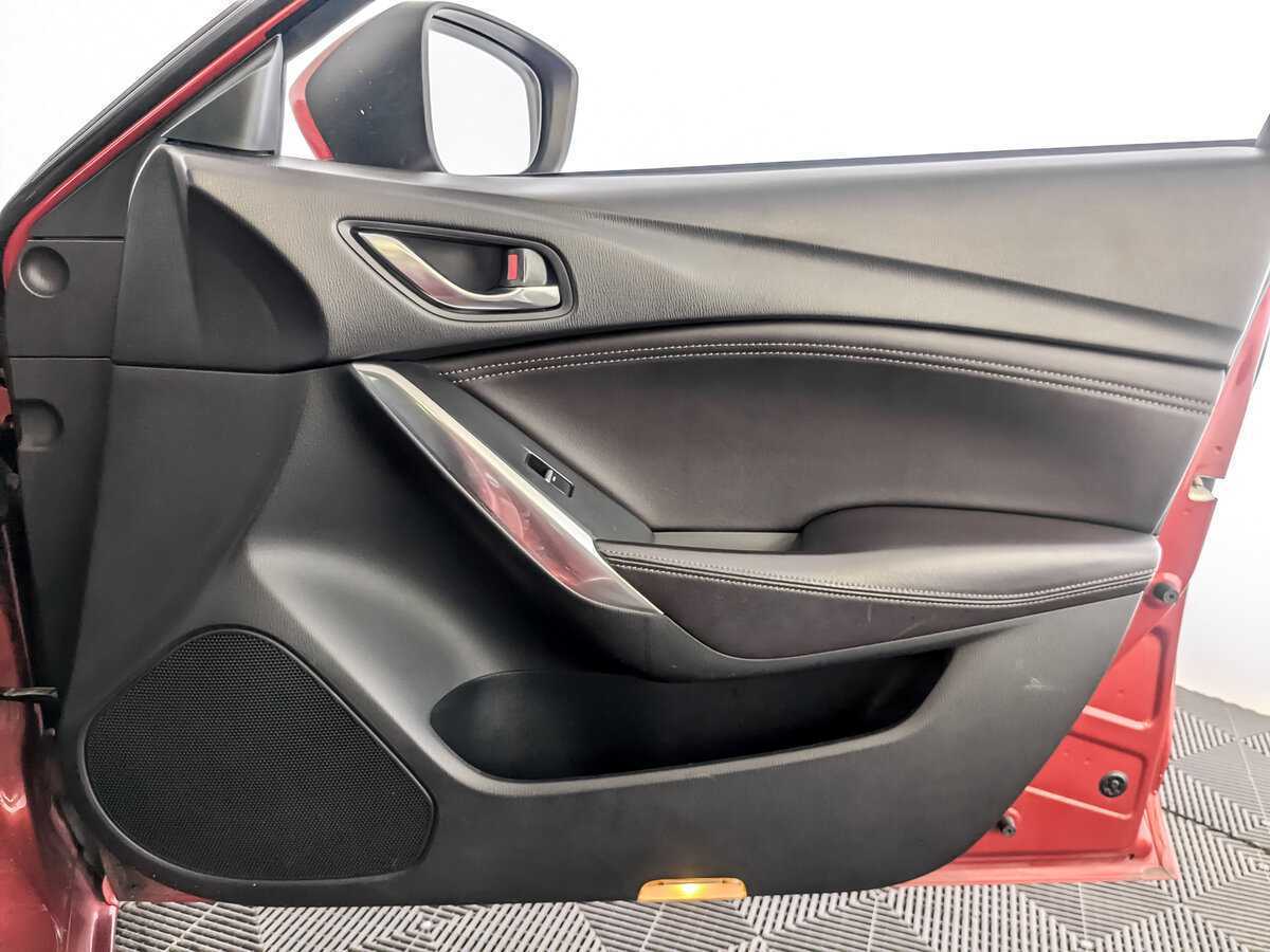 Б/У Мазда 6 2017 года. Фото: #19