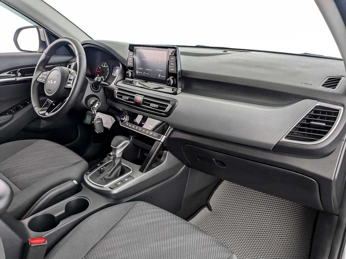 Б/У Киа Сельтос 2022 года. Фото: #8