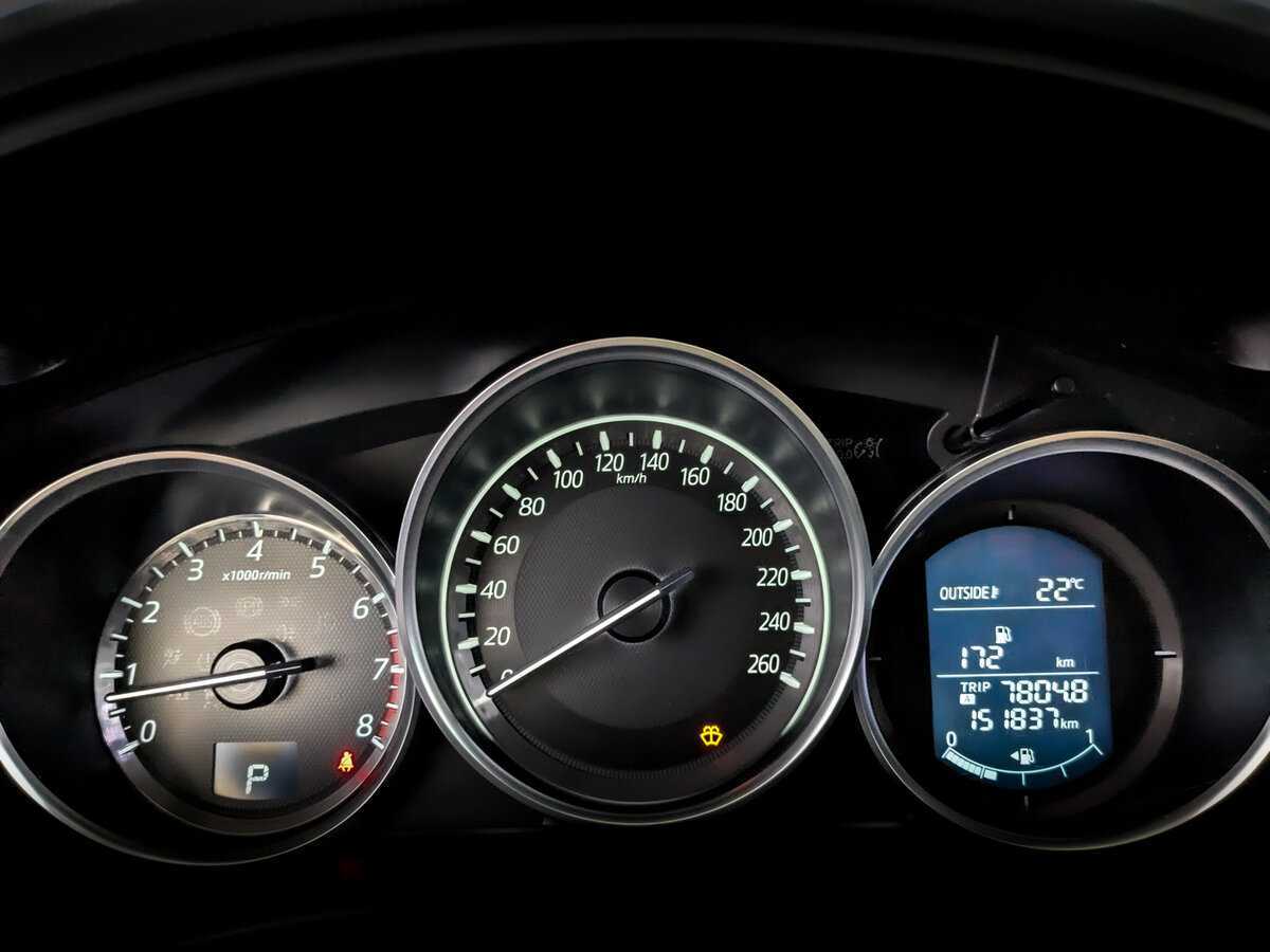 Б/У Мазда Ц-Икс-5 2017 года. Фото: #10