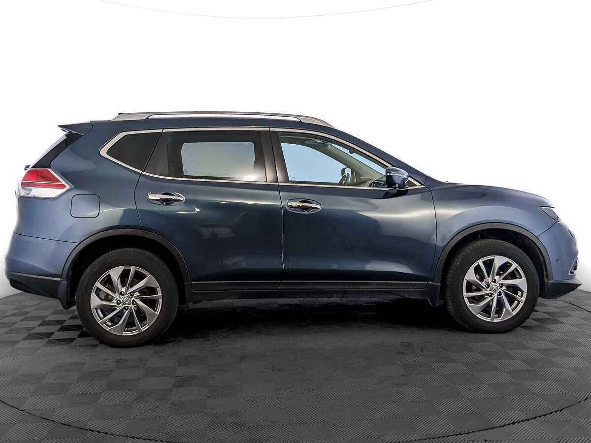 Б/У Ниссан Икс-Трейл 2018 года. Фото: #3