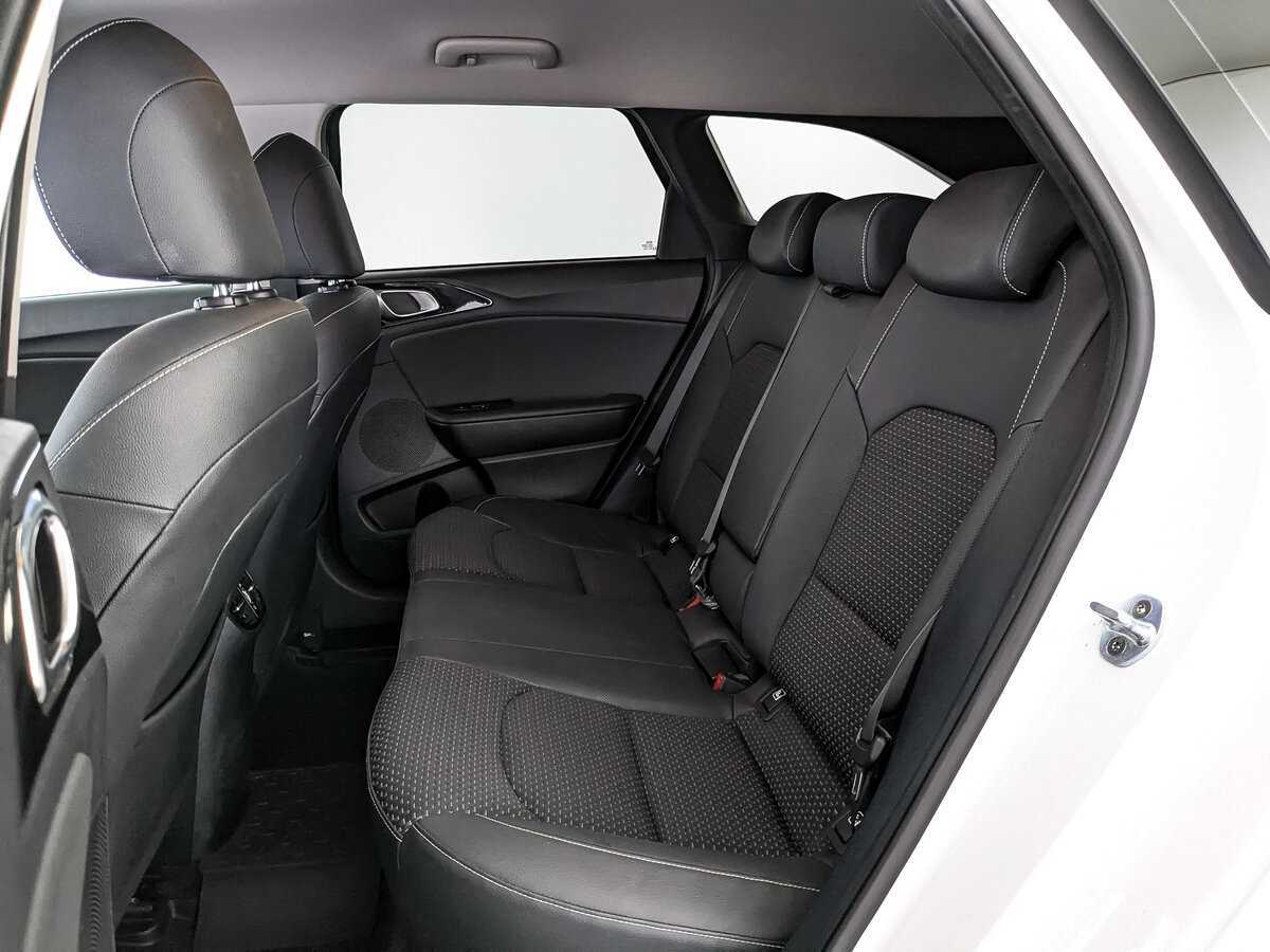 Б/У Киа Сид 2019 года. Фото: #12