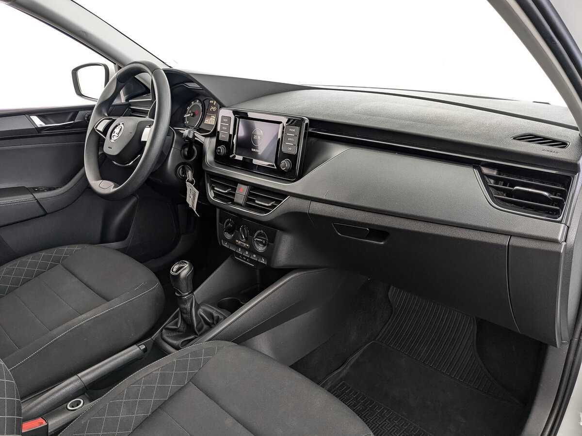 Б/У Шкода Рапид 2020 года. Фото: #8