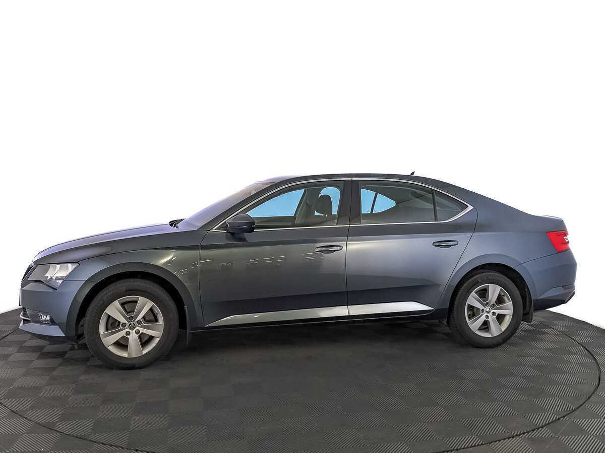 Б/У Шкода Суперб 2019 года. Фото: #7