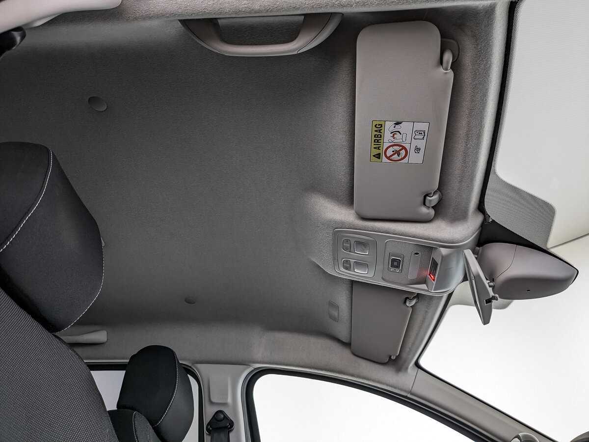 Б/У Рено Дастер 2021 года. Фото: #17