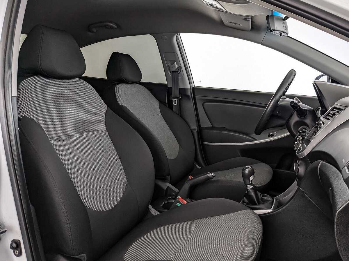 Б/У Хендай Солярис 2014 года. Фото: #19