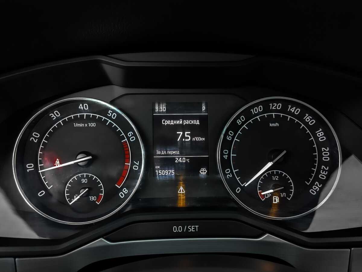 Б/У Шкода Суперб 2018 года. Фото: #11