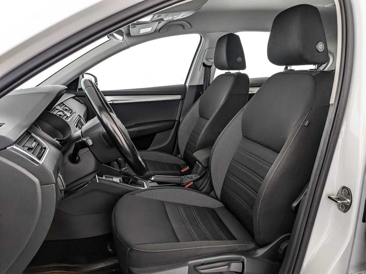 Б/У Шкода Октавия 2020 года. Фото: #15