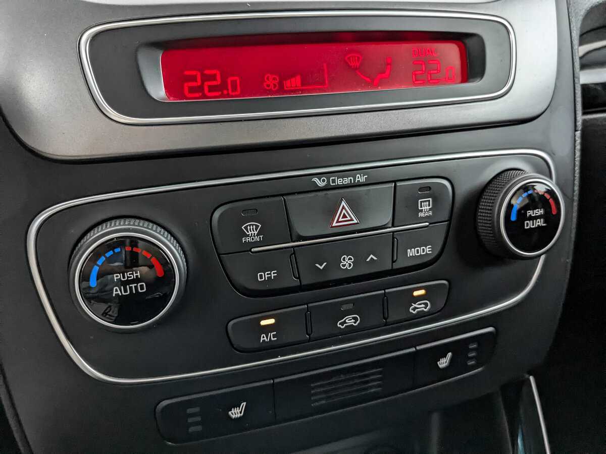 Б/У Киа Соренто 2020 года. Фото: #16