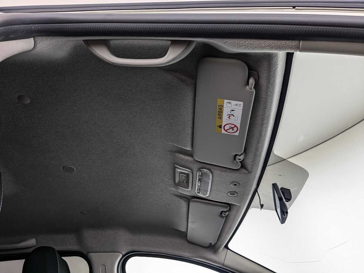 Б/У Рено Логан 2020 года. Фото: #18