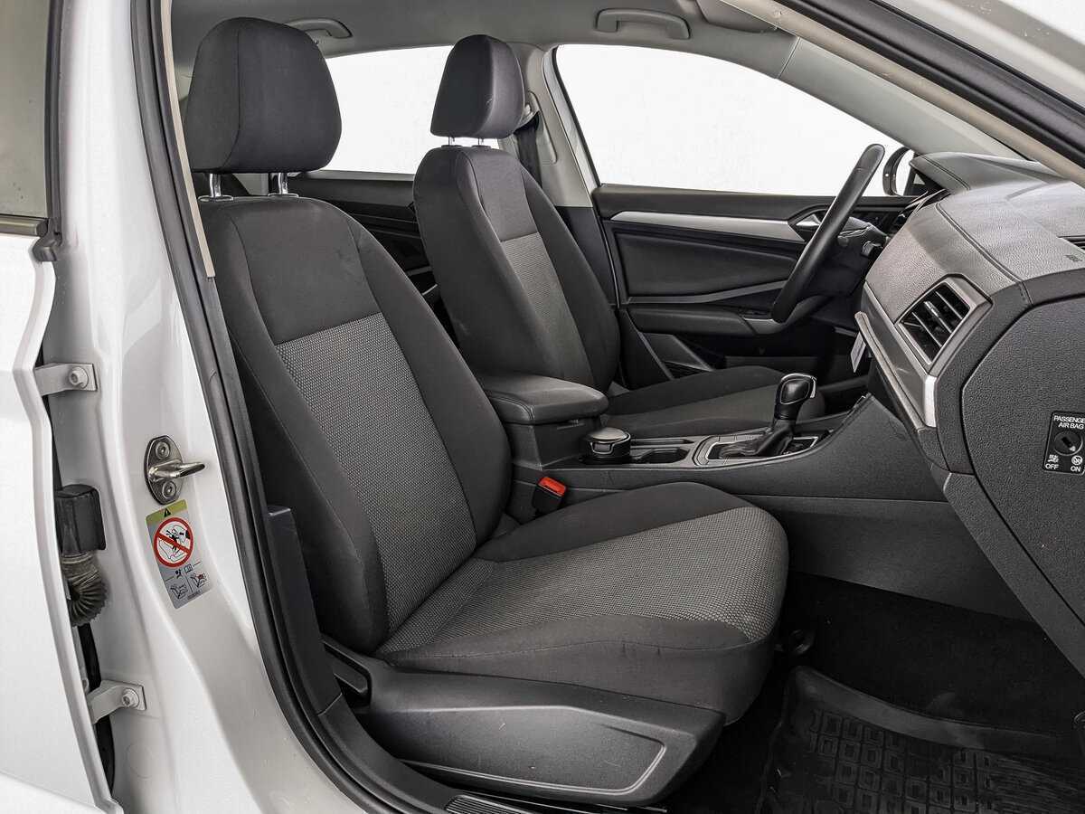 Б/У Фольксваген Джетта 2020 года. Фото: #19