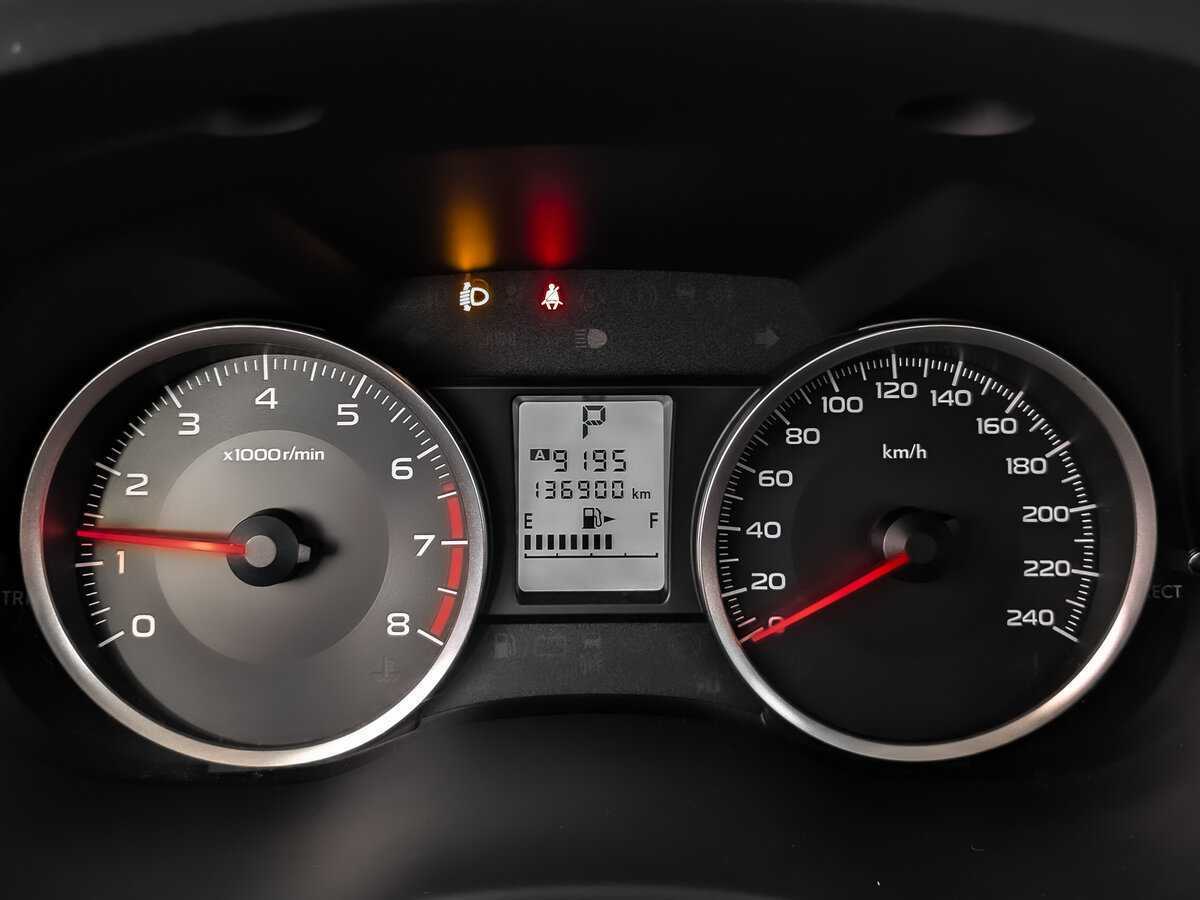 Б/У Субару Форестер 2013 года. Фото: #11