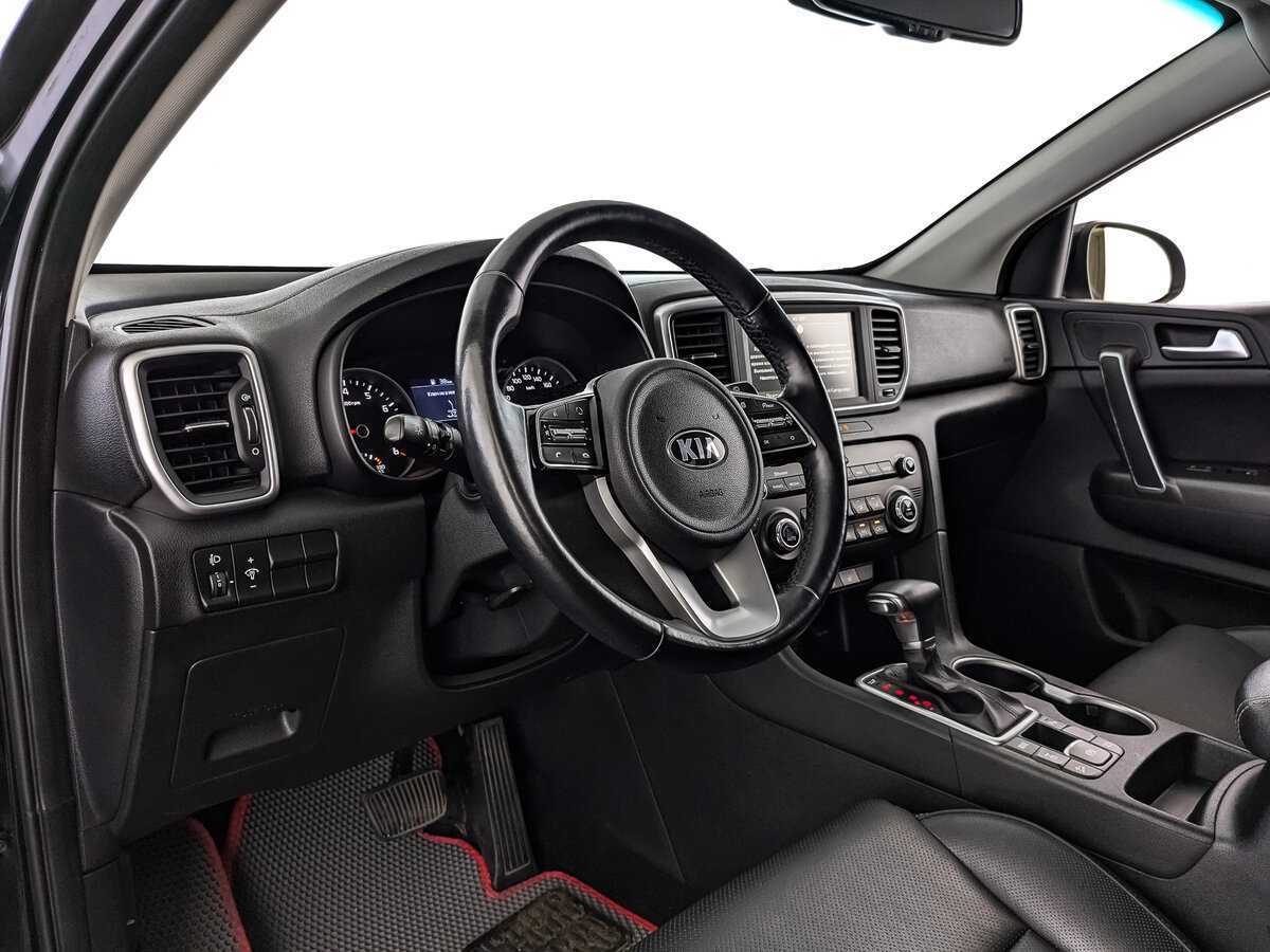 Б/У Киа Спортейдж 2020 года. Фото: #10