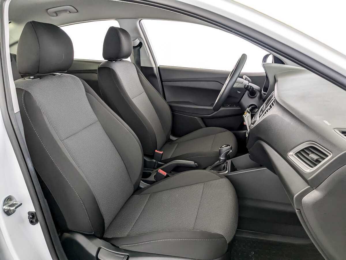 Б/У Хендай Солярис 2020 года. Фото: #17