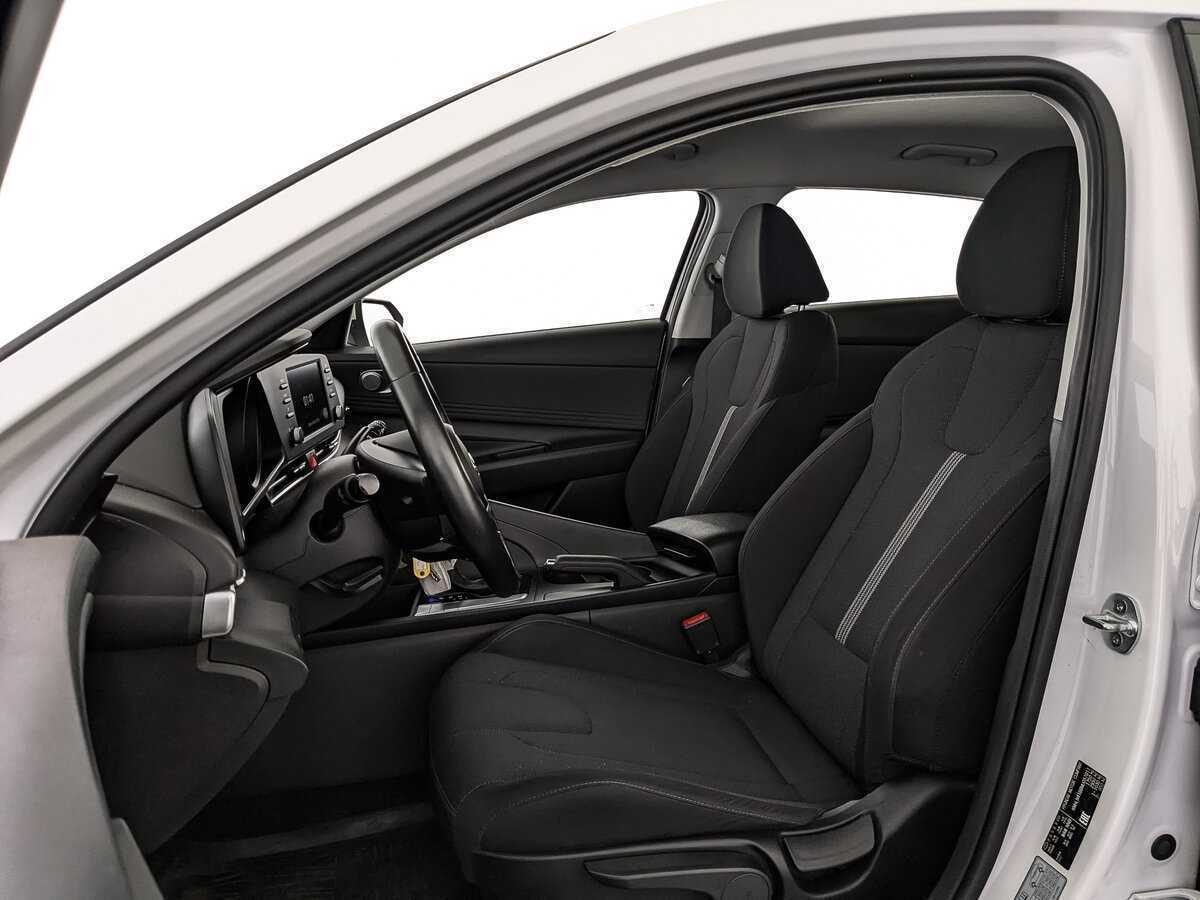 Б/У Хендай Елантра 2021 года. Фото: #15