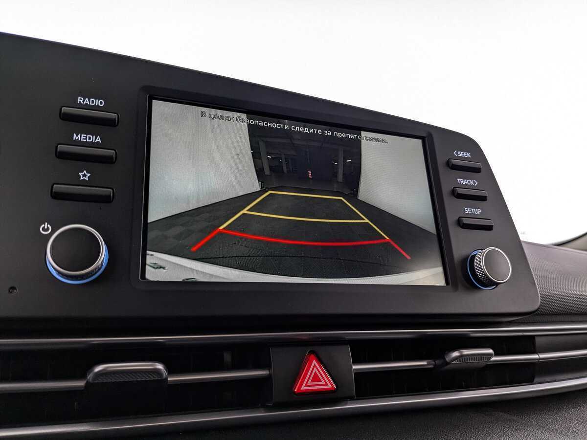 Б/У Хендай Елантра 2021 года. Фото: #21